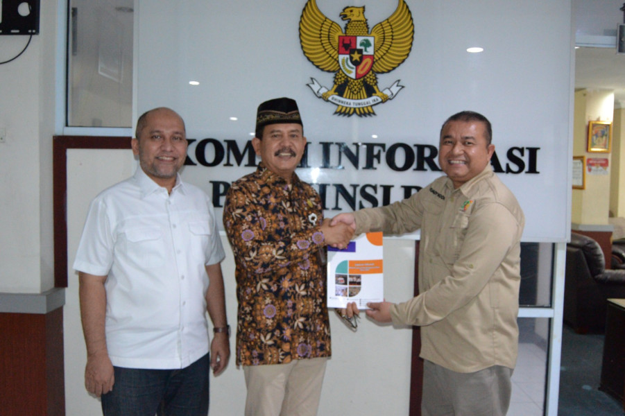 PT SPR Serahkan Laporan Tahunan Tatakelola Informasi Publik ke KI Riau