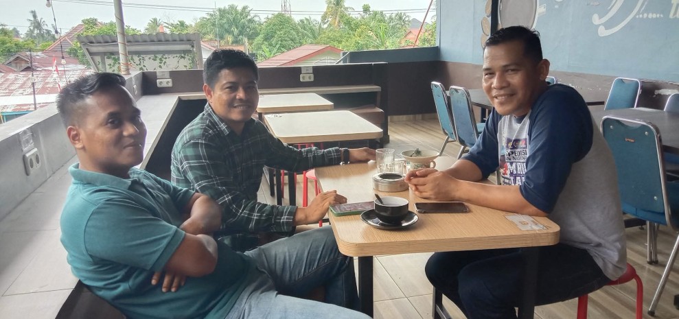 Aktivis Soroti Camat Kampar Kiri Hulu, Minta APH Periksa Dugaan Perambahan Hutan dan Pelanggaran Hak Ulayat