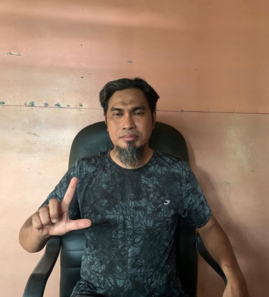 Sempena Hari Buku Nasional, Sanggar Sastra Tabir Selatpanjang Berbagi Buku ke Sekolah-Sekolah